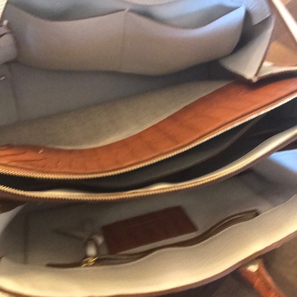 Nancy Gonzales handbag - Picture 3 of 8